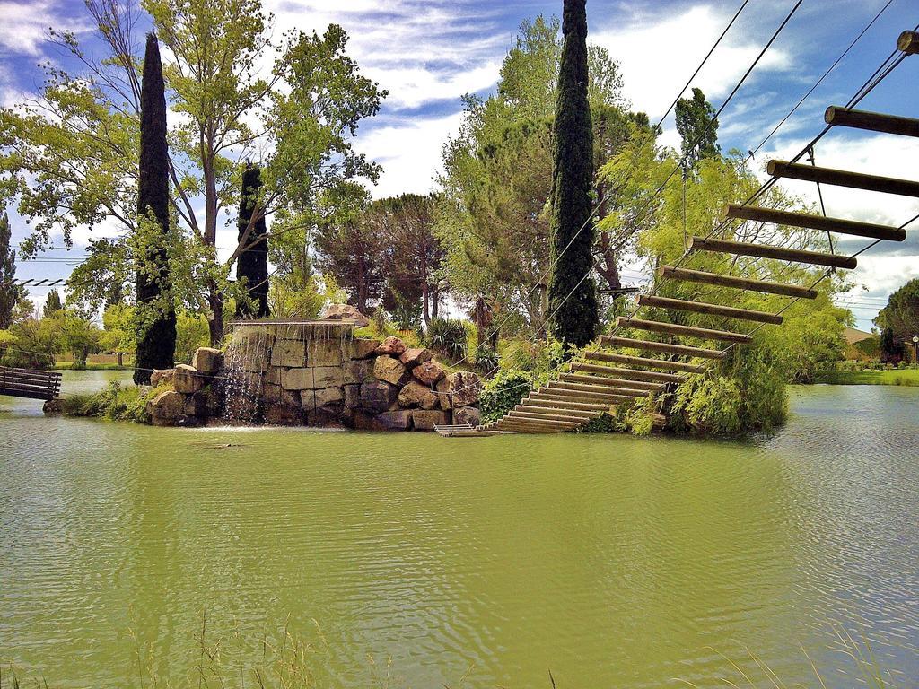 Sowell Residences Les Mazets آرْلْ المظهر الخارجي الصورة